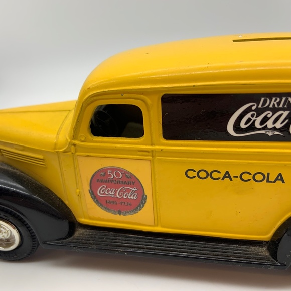 Vintage ERTL Coca-Cola 50th Anniversary 1930s Coke Promo Coin Bank Missing Key - Picture 9 of 13